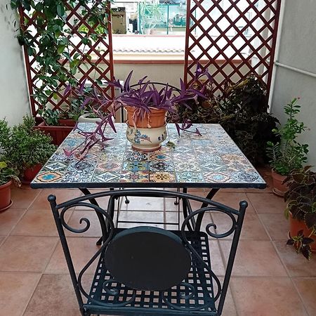 Bed and Breakfast A Casa Tua Affitti Brevi Ното Номер фото
